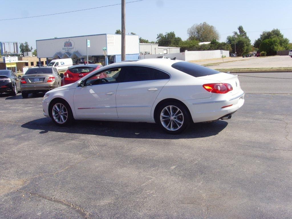 Volkswagen CC  2010