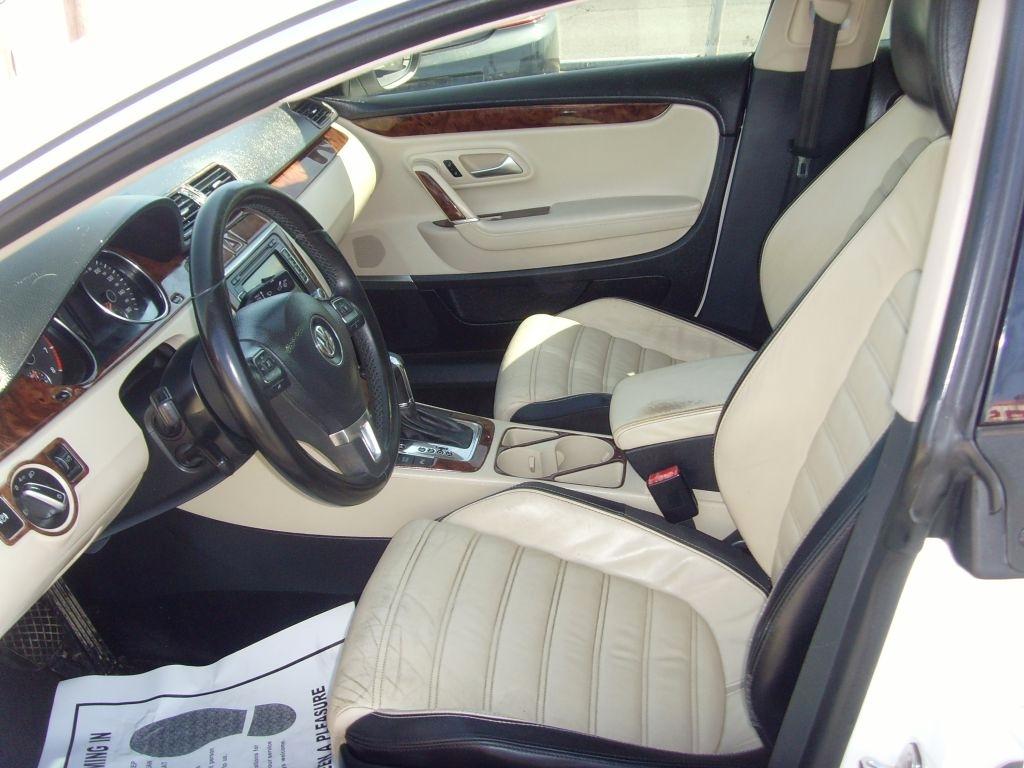 Volkswagen CC  2010