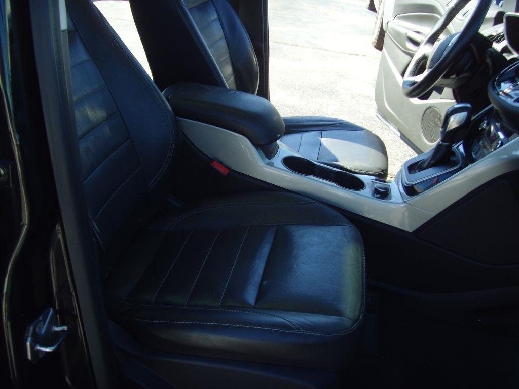 Ford C-Max Energi  2013