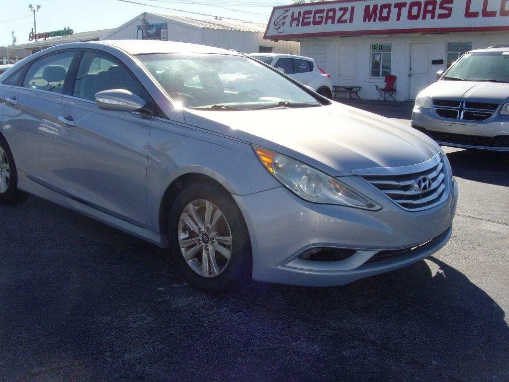 Hyundai Sonata  2014