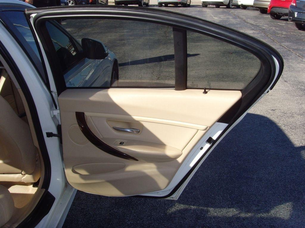 BMW 3-Series  2014