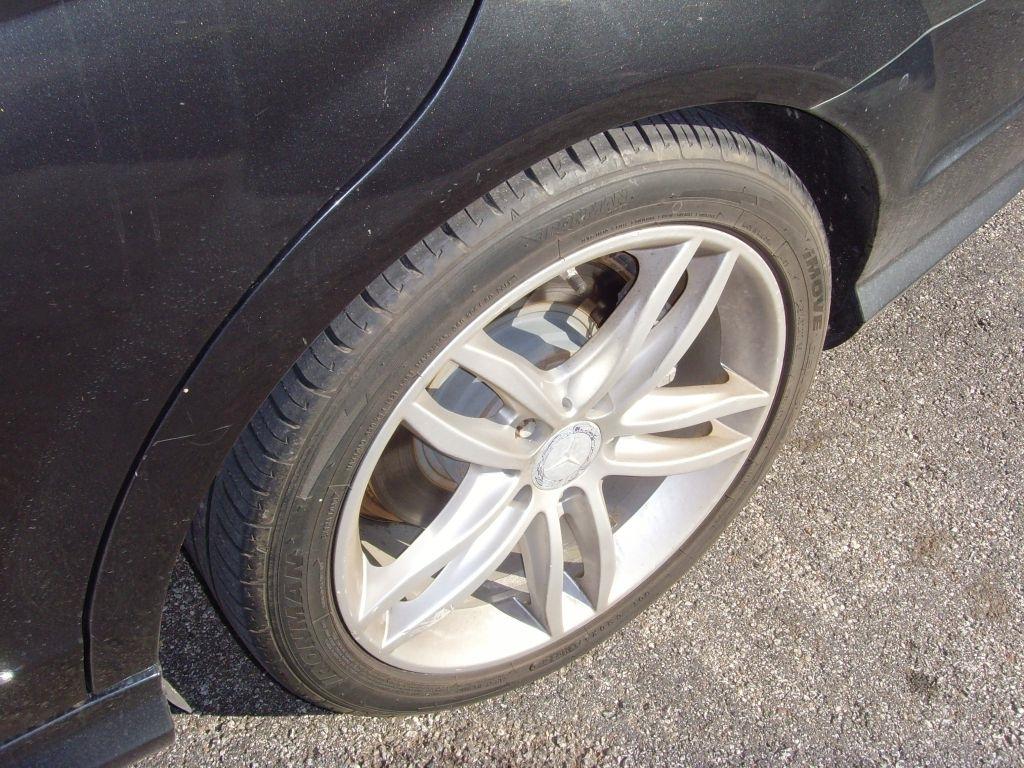 Mercedes-Benz C-Class  2012