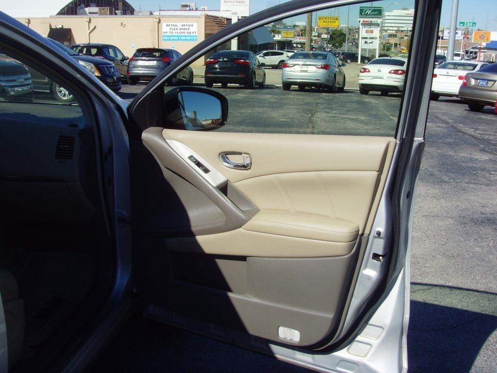 Nissan Murano  2012