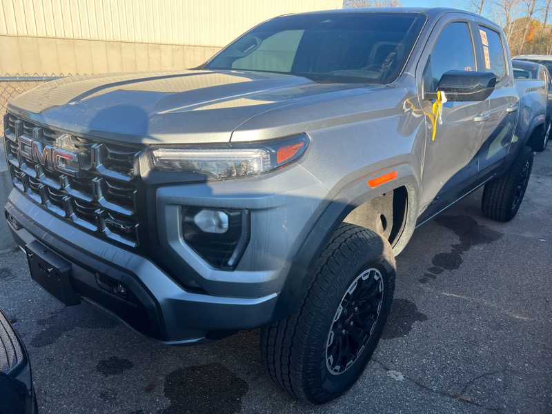 2024 GMC Canyon AT4 Crew Cab 4WD