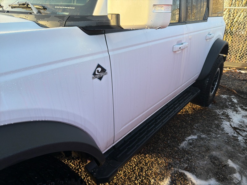 Ford Bronco Outer Banks 4-Door 2024