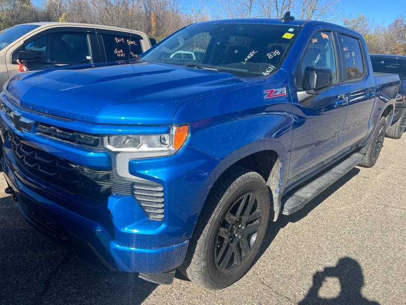 2022 Chevrolet Silverado 1500 RST Crew Cab 4WD