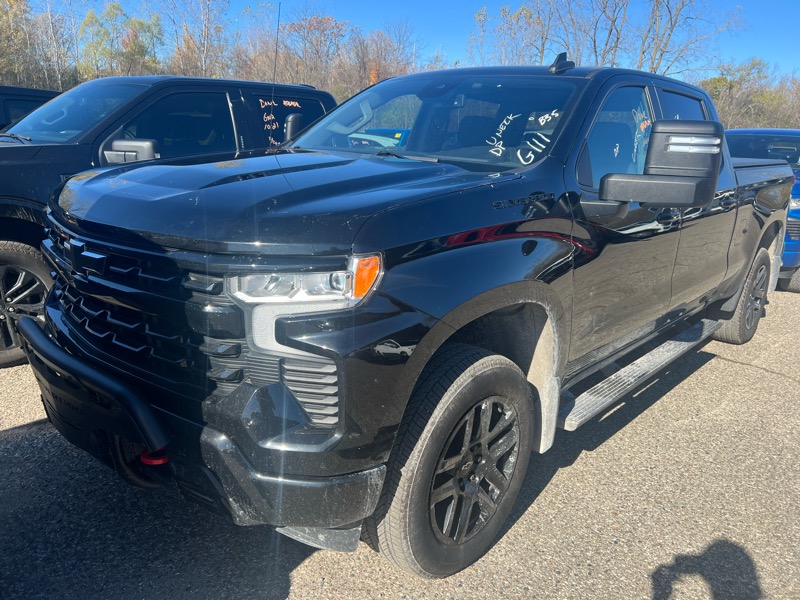 2022 Chevrolet Silverado 1500 RST Crew Cab 4WD