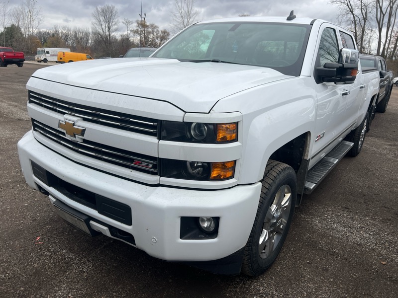 2018 Chevrolet Silverado 2500HD LTZ Crew Cab Long Box 4WD