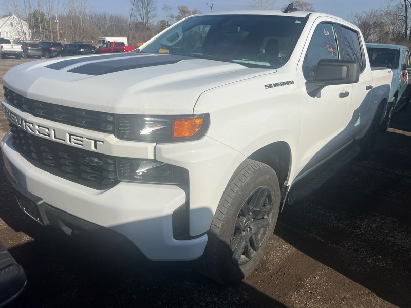 2021 Chevrolet Silverado 1500 Custom Crew Cab Short Box 4WD