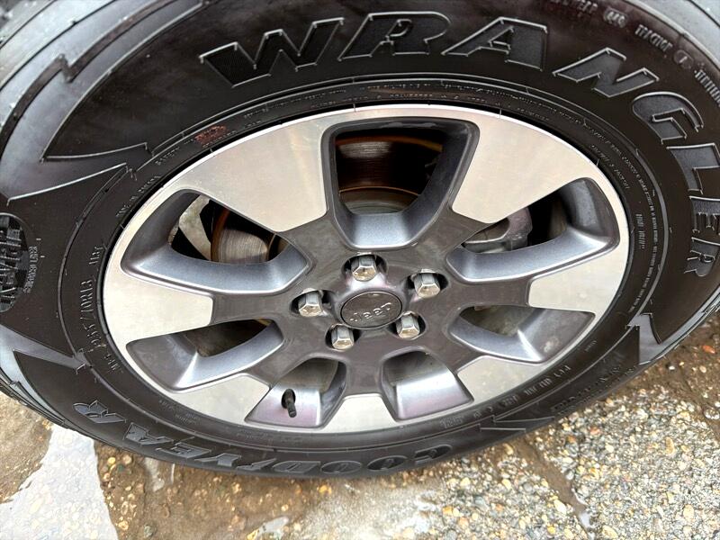 Jeep Wrangler Unlimited Sahara 2023