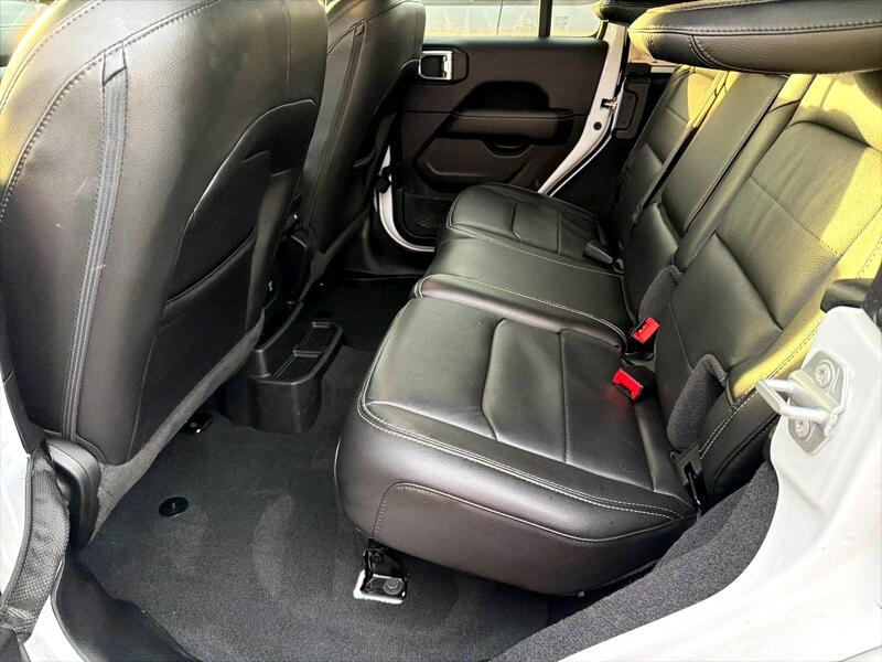 Jeep Wrangler Unlimited Sahara 2023