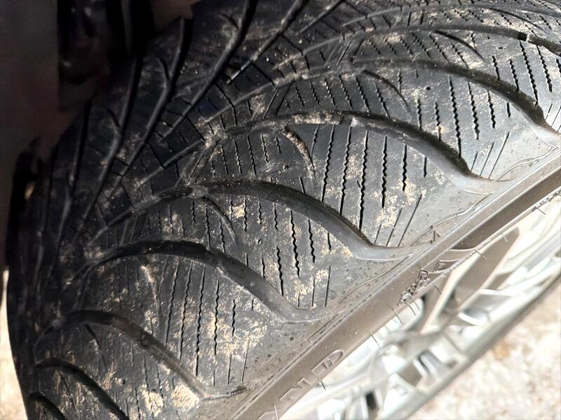 GMC Yukon Denali Ultimate 4WD 2024