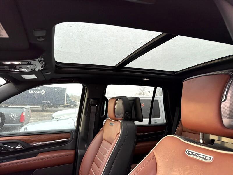 GMC Yukon Denali Ultimate 4WD 2024