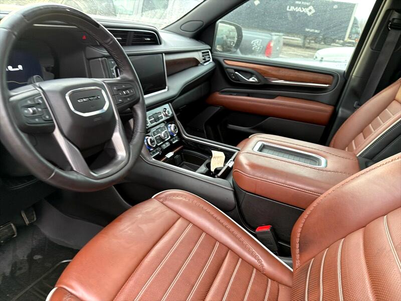 GMC Yukon Denali Ultimate 4WD 2024