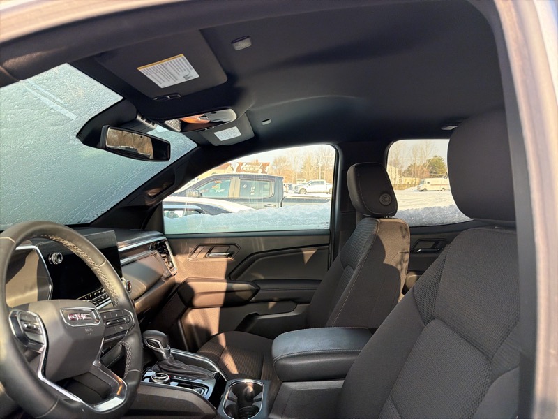 GMC Canyon Elevation Crew Cab 4WD 2024