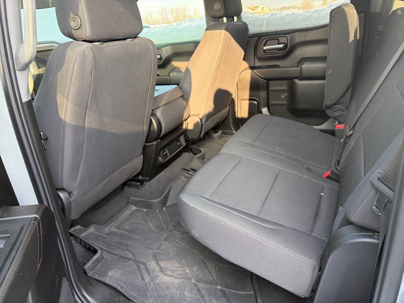 GMC Sierra 1500 Pro Crew Cab Short Box 4WD 2023