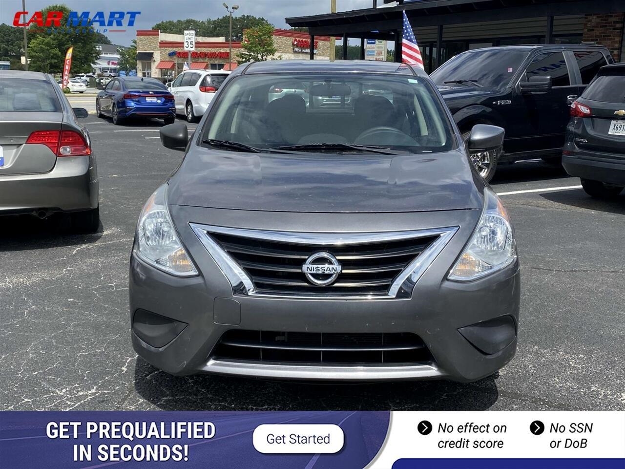 Nissan Versa  2017