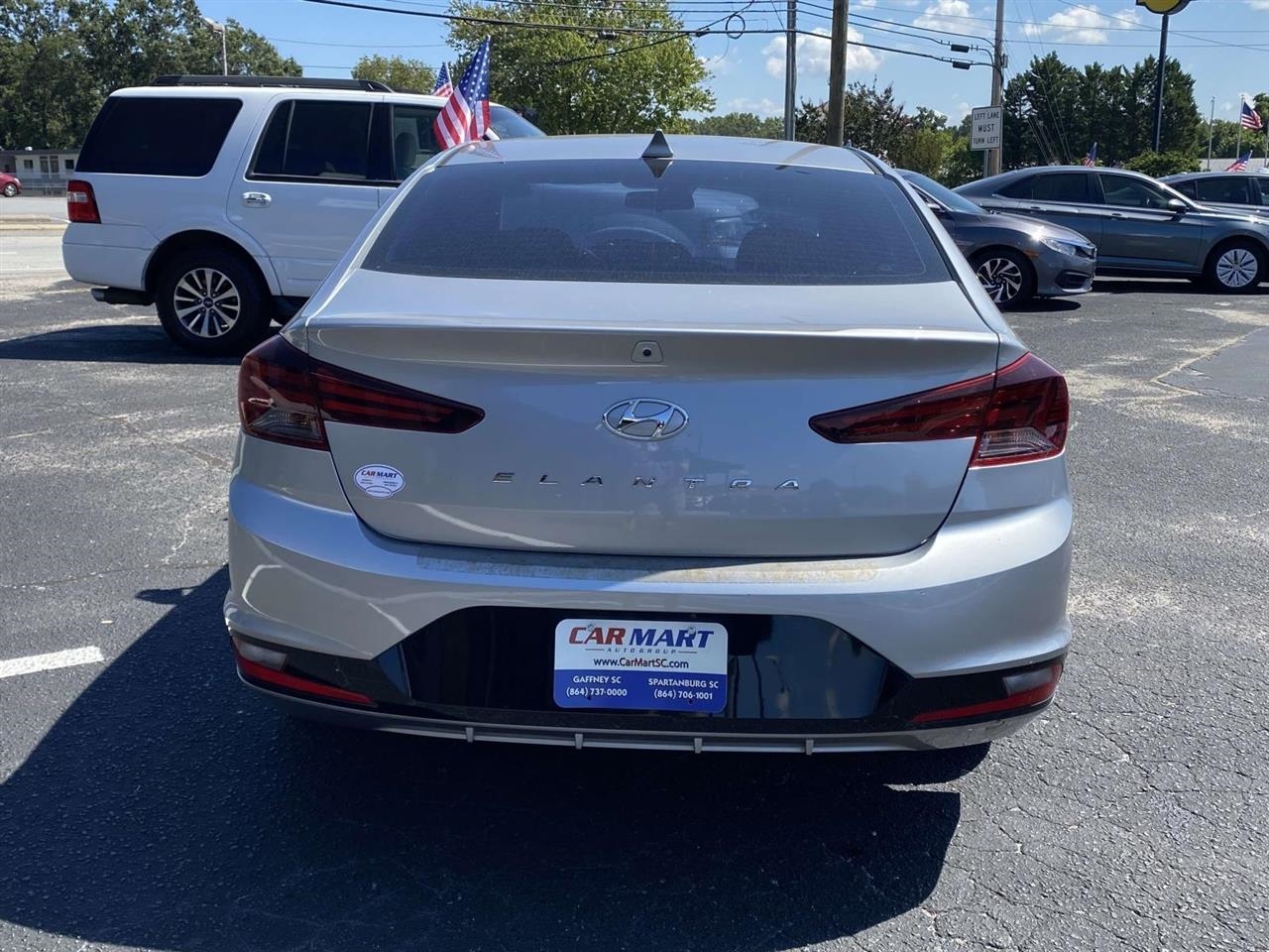 Hyundai Elantra  2020