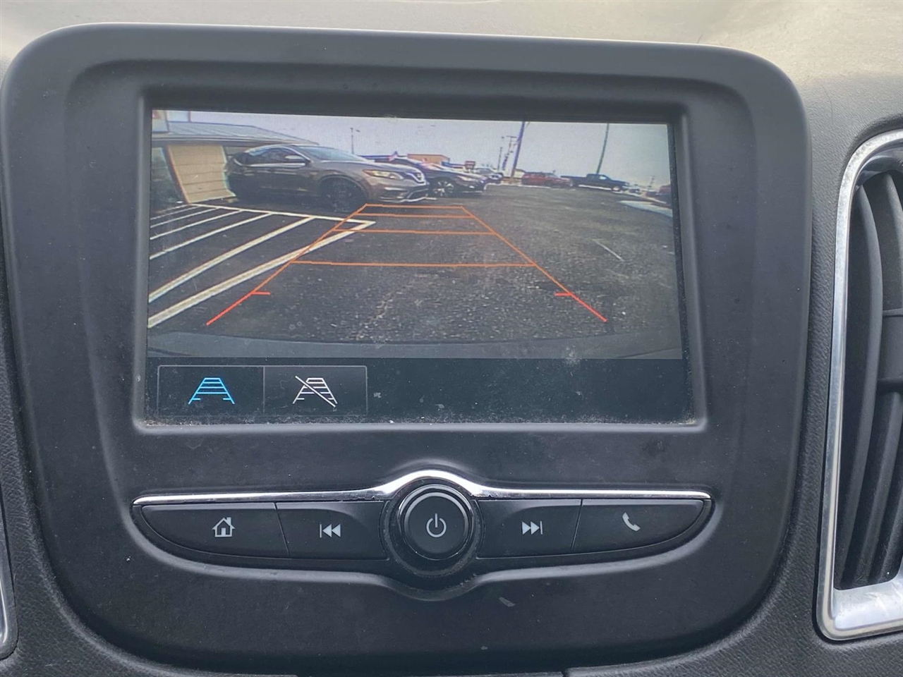 Chevrolet Malibu  2018