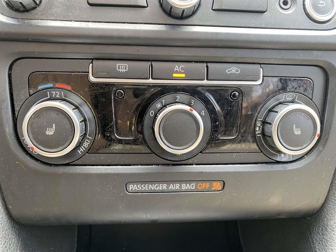 Volkswagen Jetta SportWagen  2011