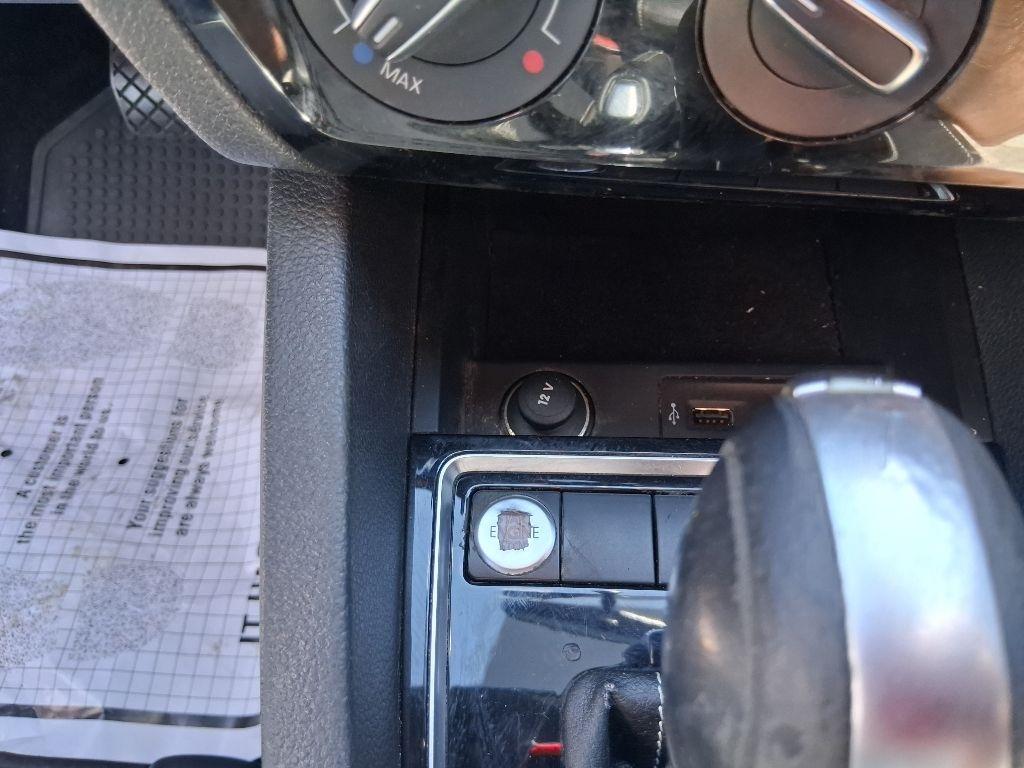 Volkswagen Jetta  2016