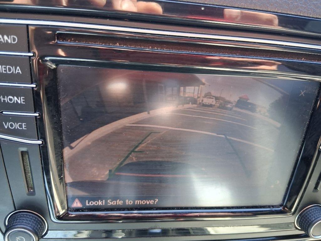 Volkswagen Jetta  2016