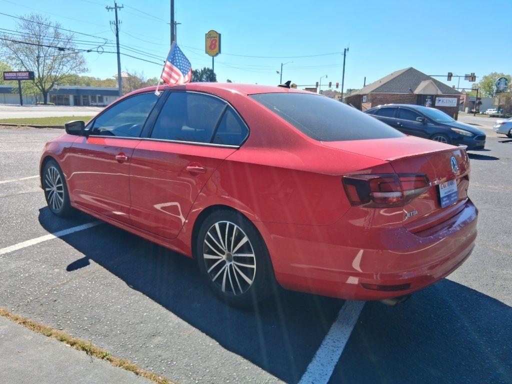 Volkswagen Jetta  2016
