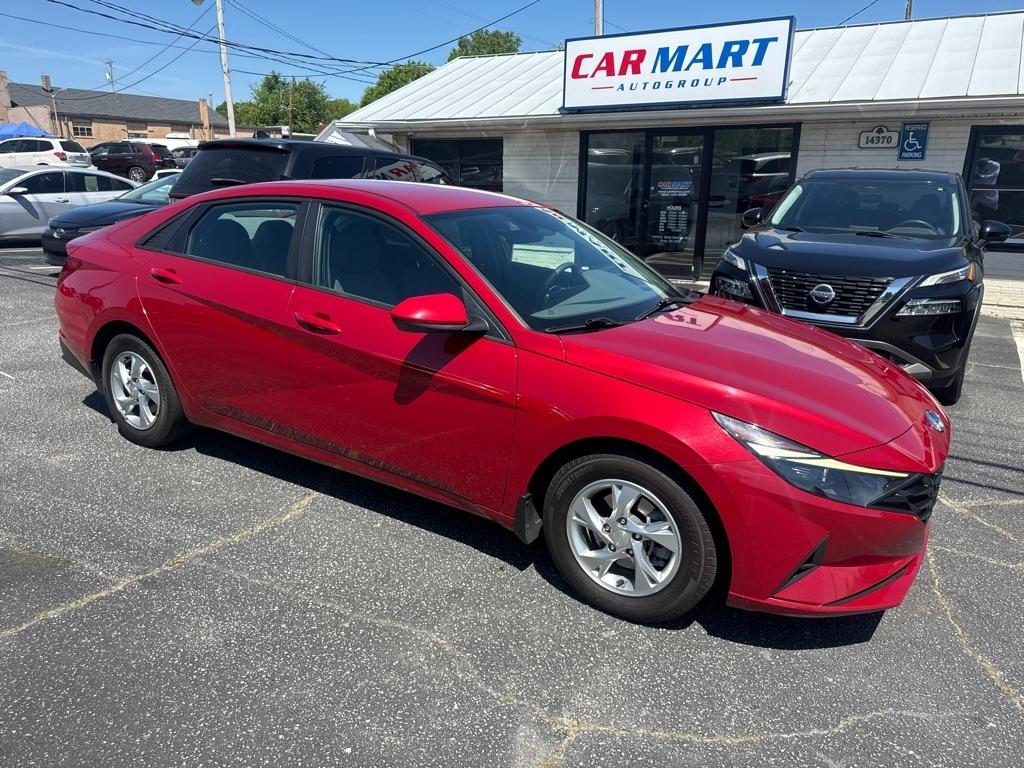 2023 Hyundai Elantra SE