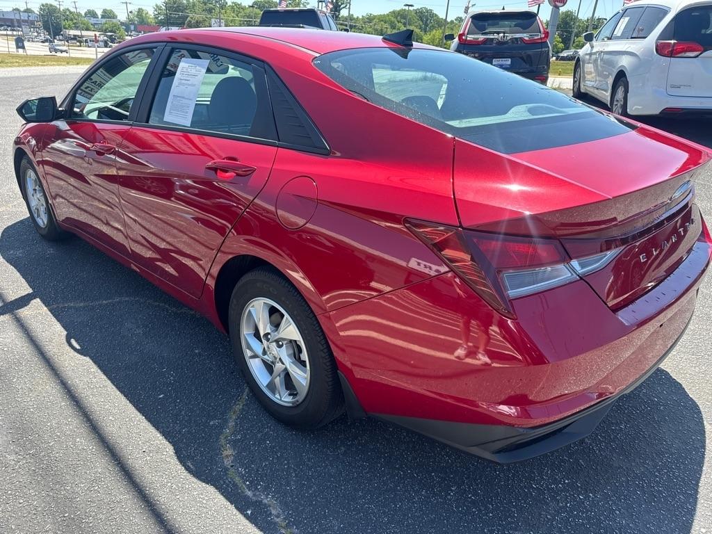 Hyundai Elantra  2023