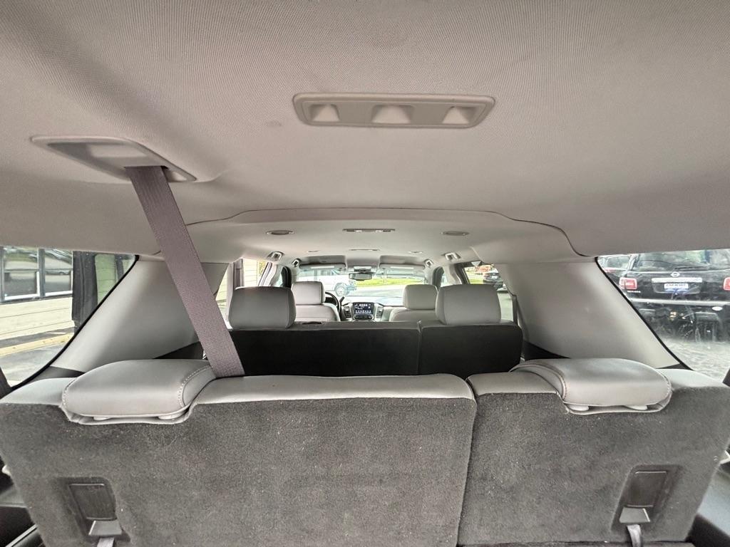 Chevrolet Suburban  2017