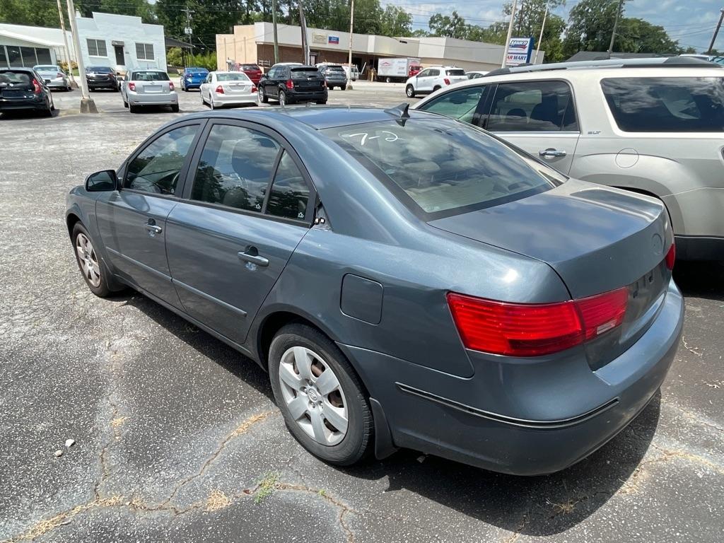 Hyundai Sonata  2010