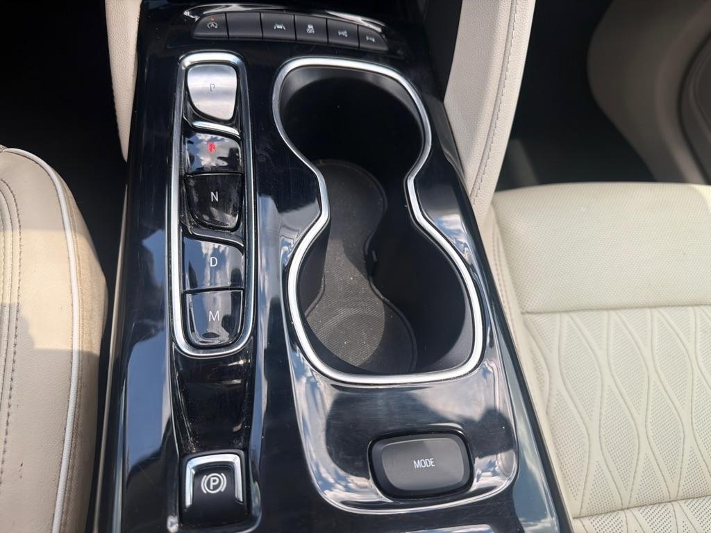Buick Envision  2021
