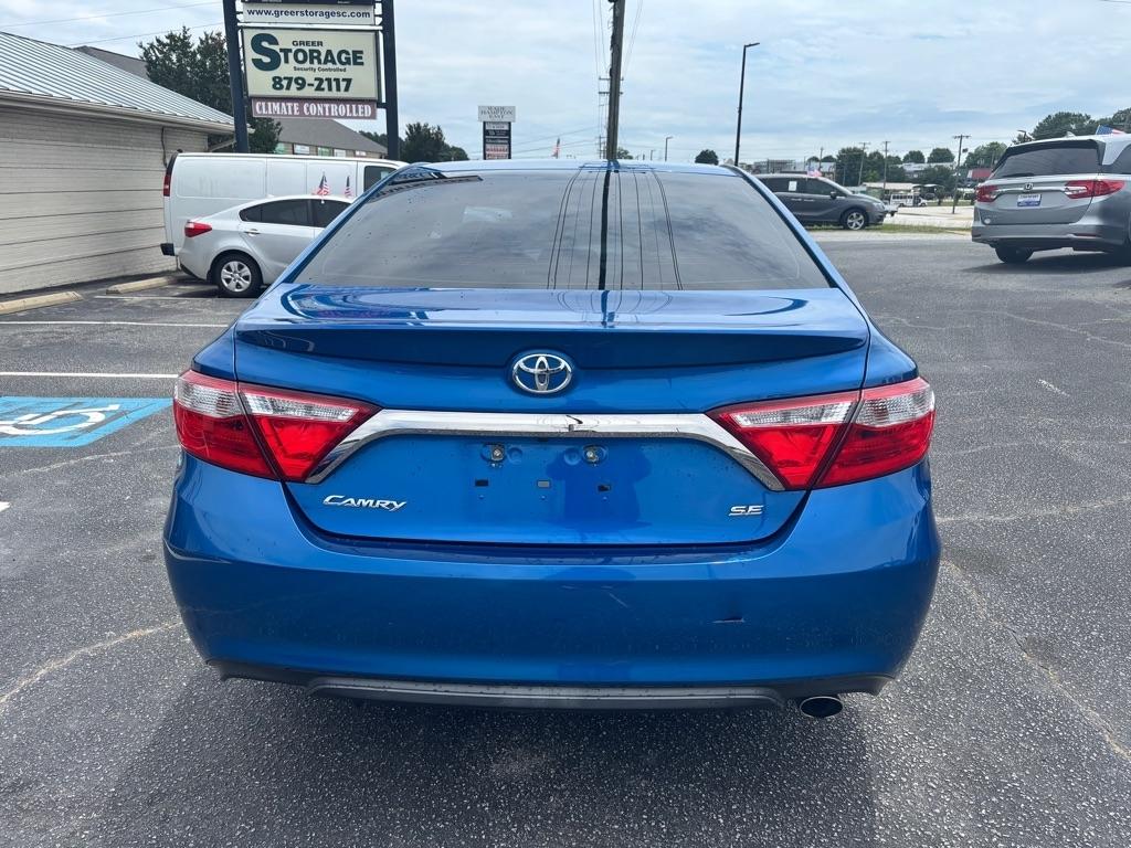 Toyota Camry  2017
