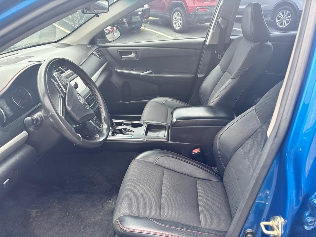 Toyota Camry  2017