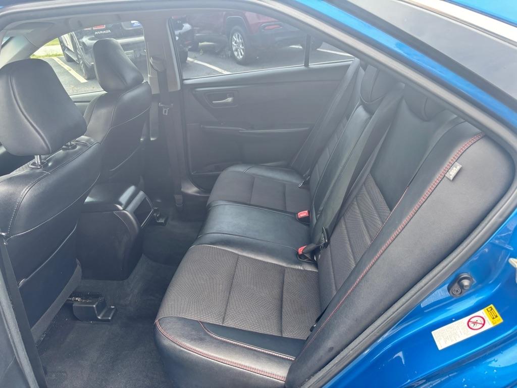 Toyota Camry  2017