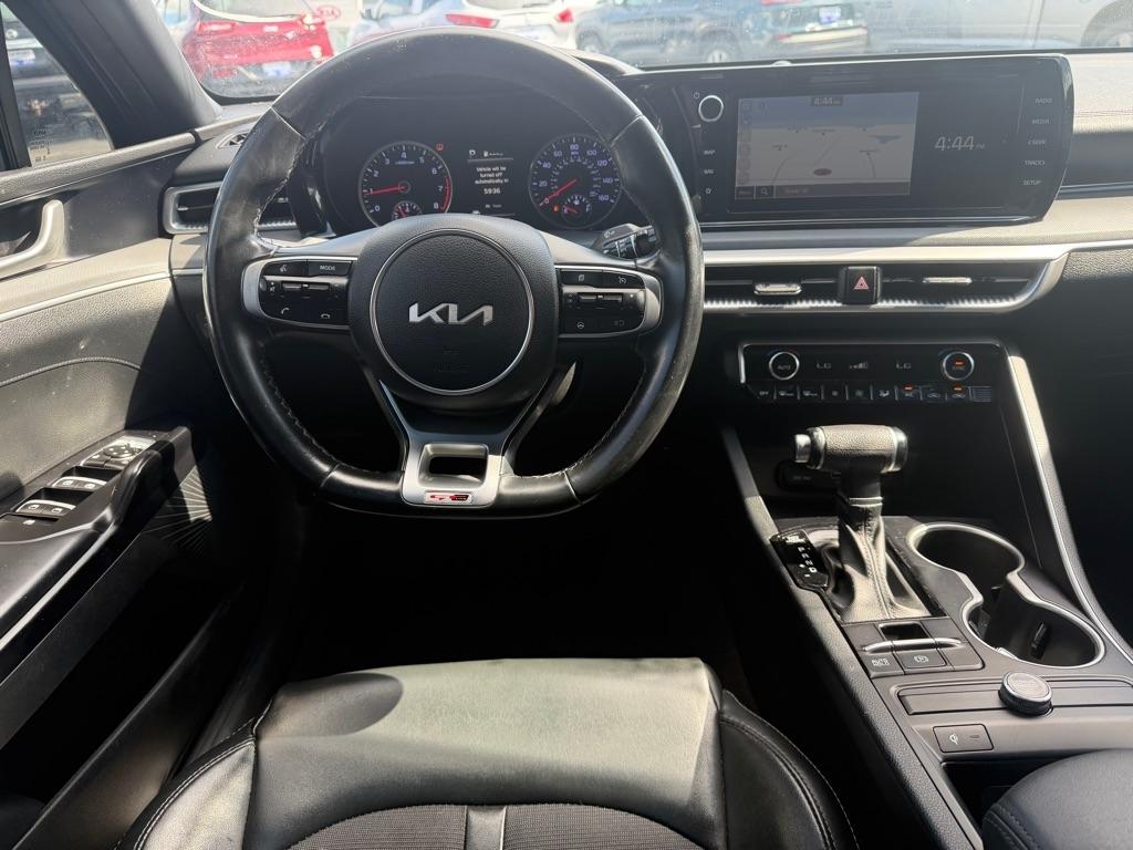 Kia K5  2022
