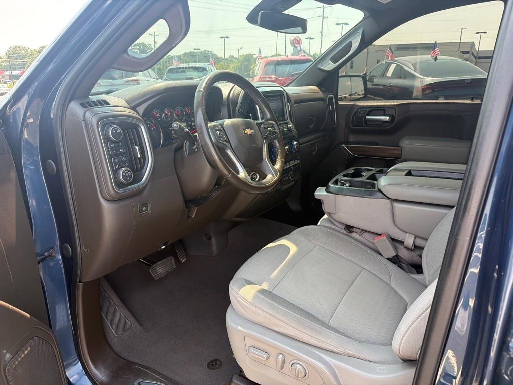 Chevrolet Silverado 1500  2021