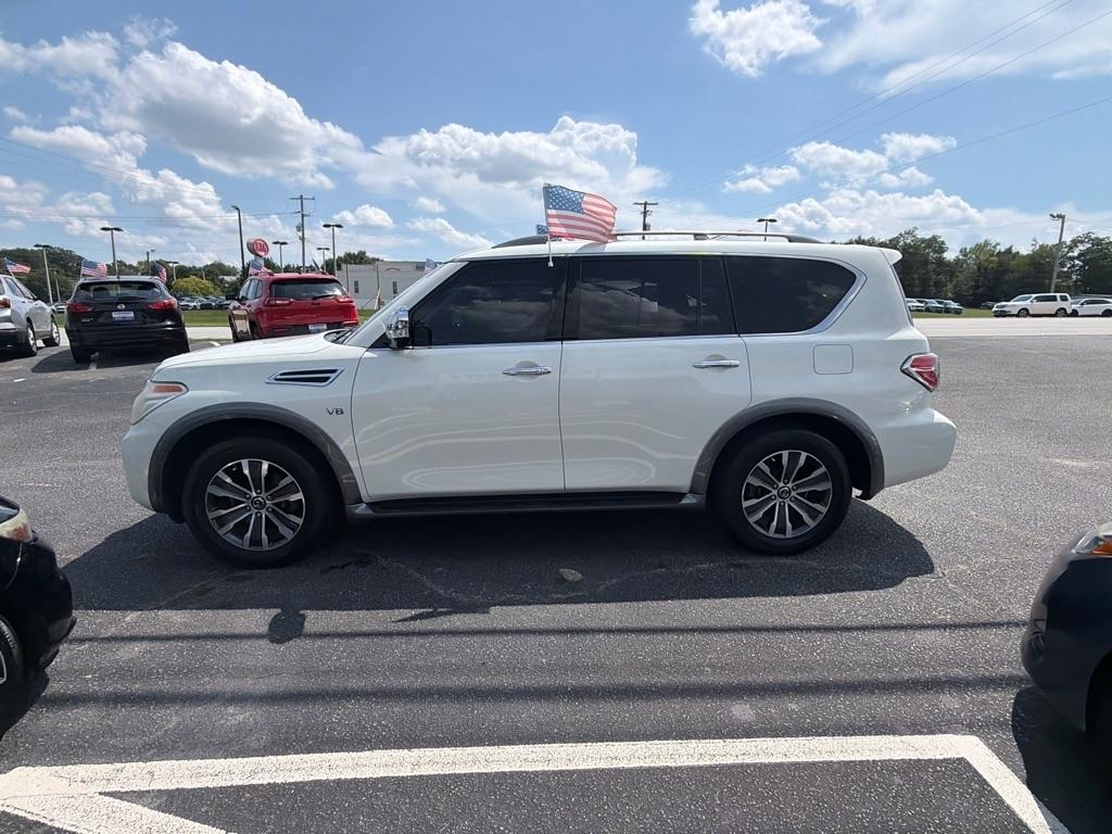 Nissan Armada  2017