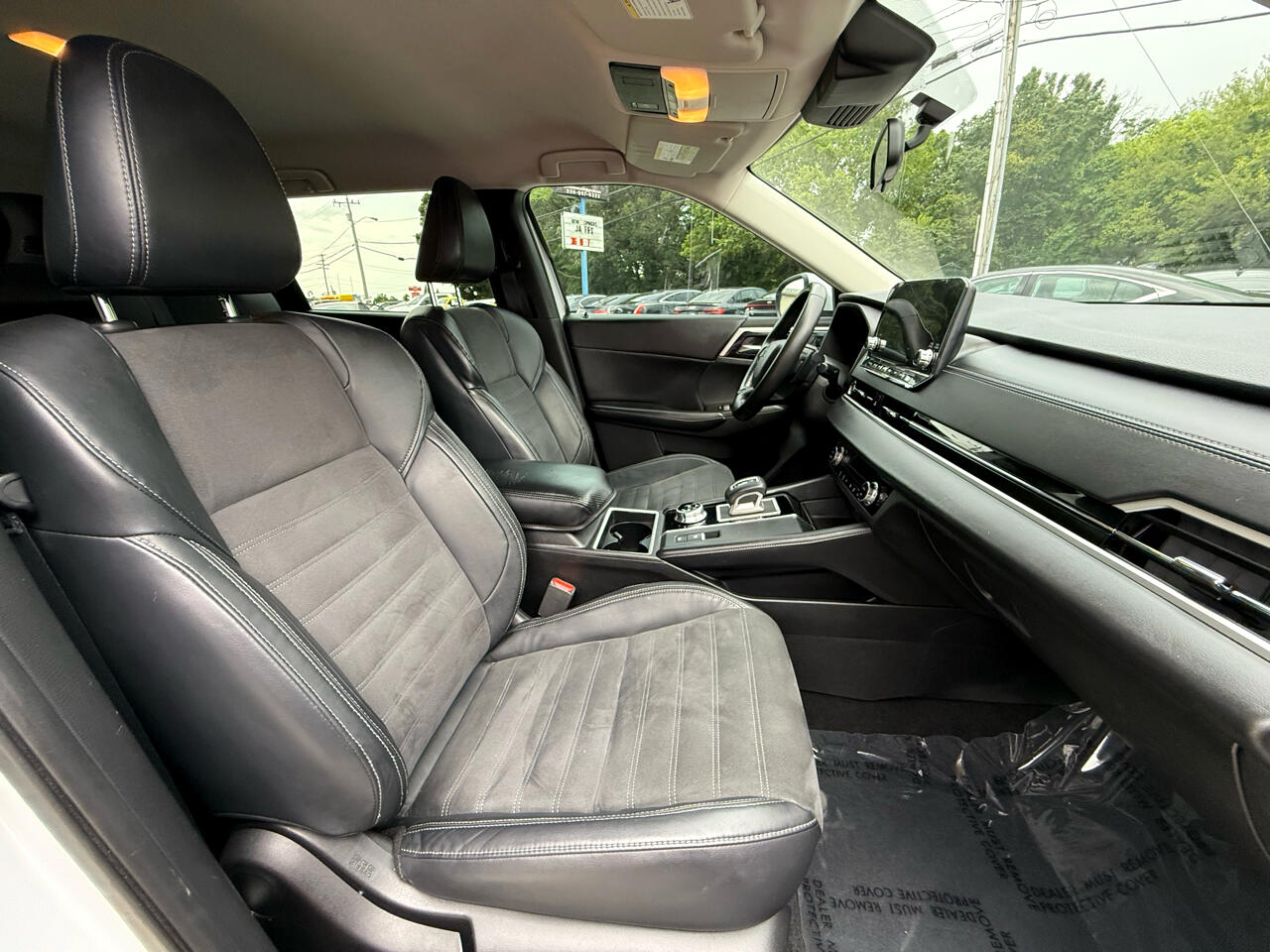 Mitsubishi Outlander SE 2WD 2022