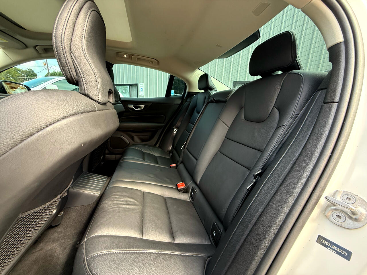 Volvo S60 Recharge T8 Plus Dark AWD 2024