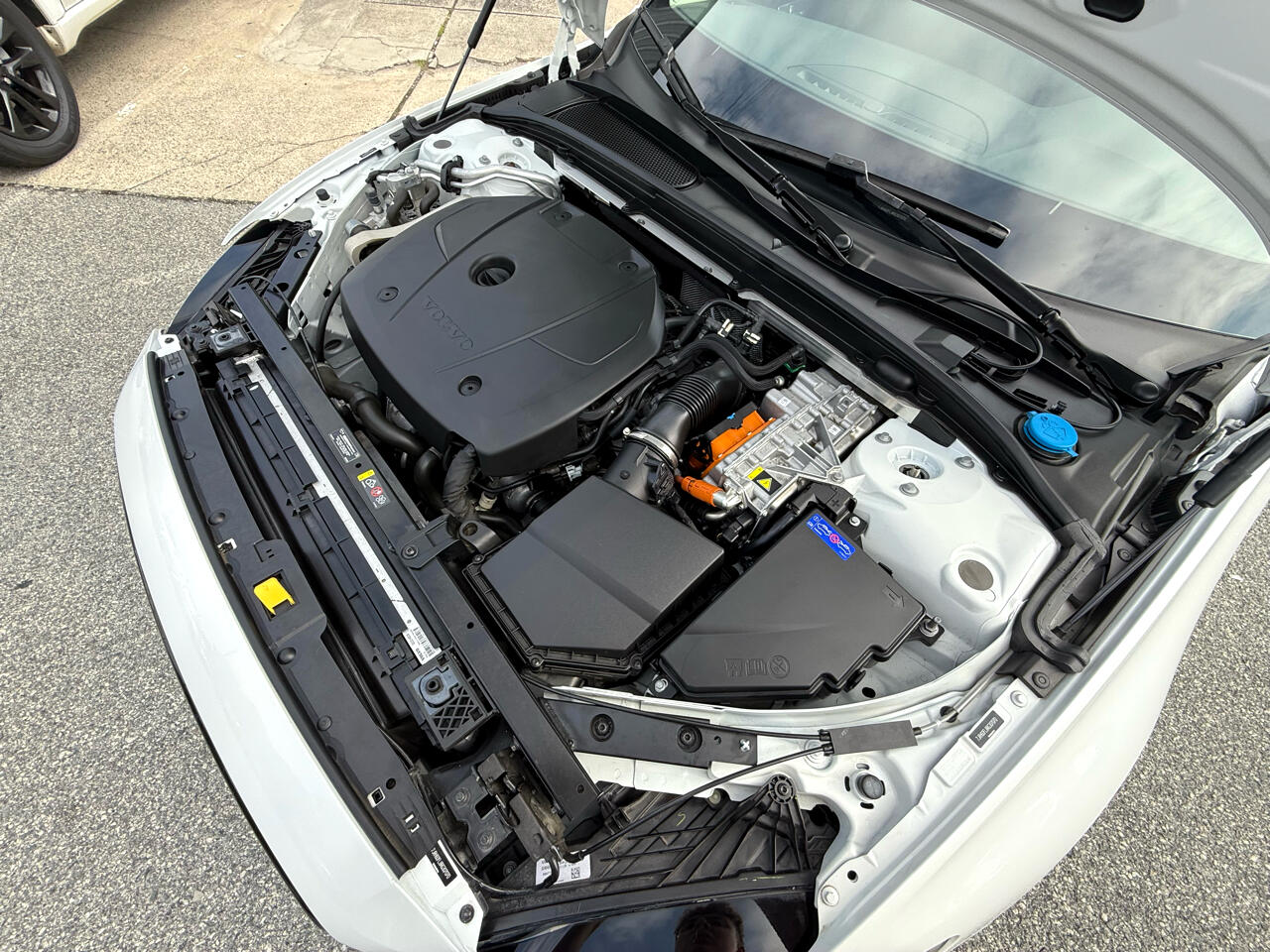 Volvo S60 Recharge T8 Plus Dark AWD 2024