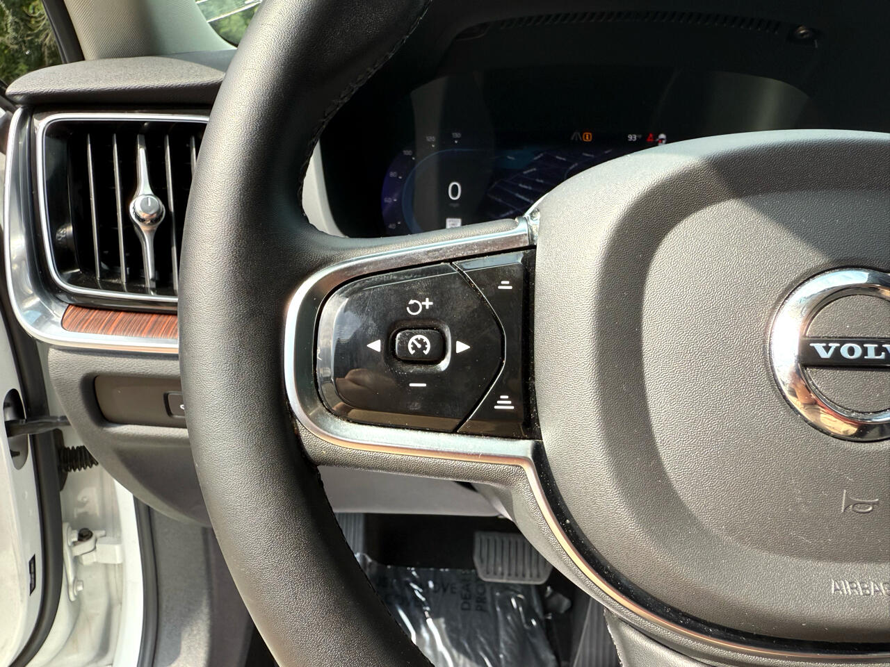 Volvo S60 Recharge T8 Plus Dark AWD 2024