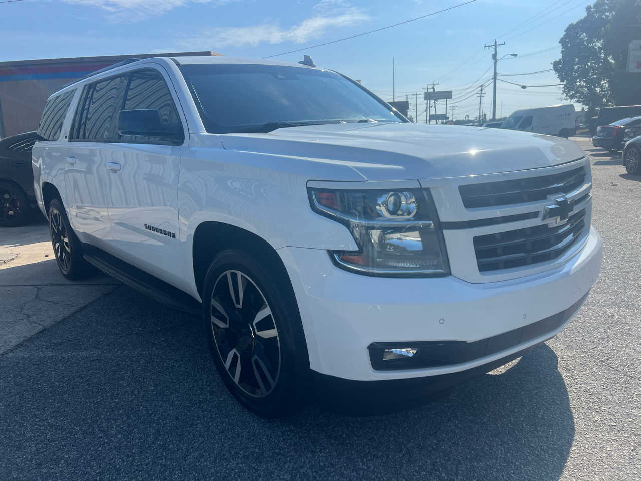 Chevrolet Suburban LT 4WD 2019