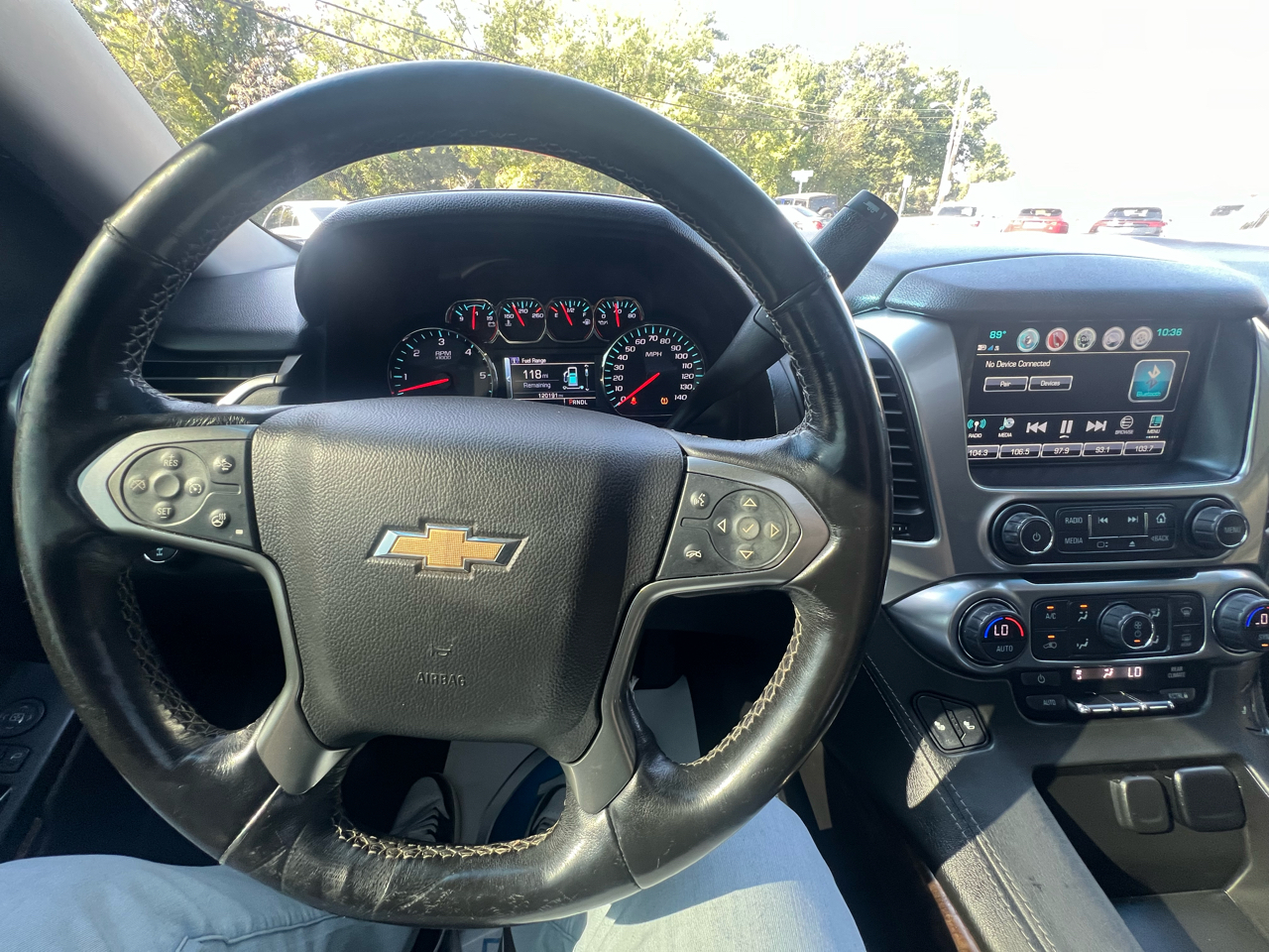 Chevrolet Suburban LT 4WD 2019
