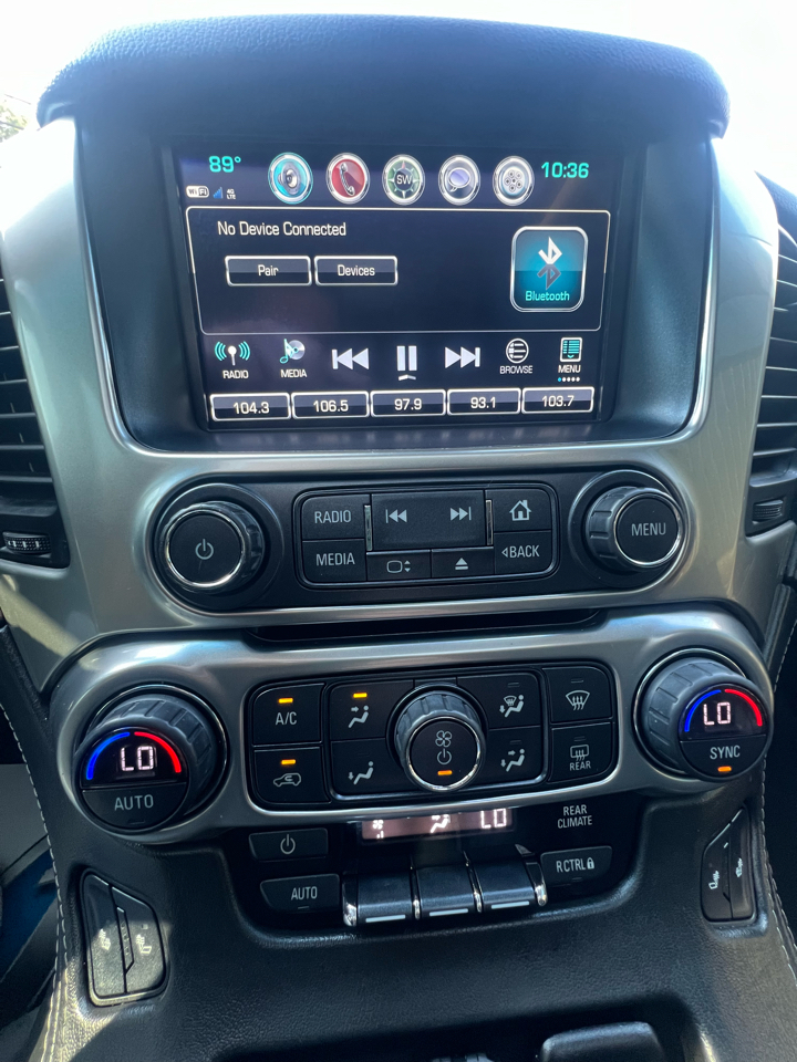 Chevrolet Suburban LT 4WD 2019