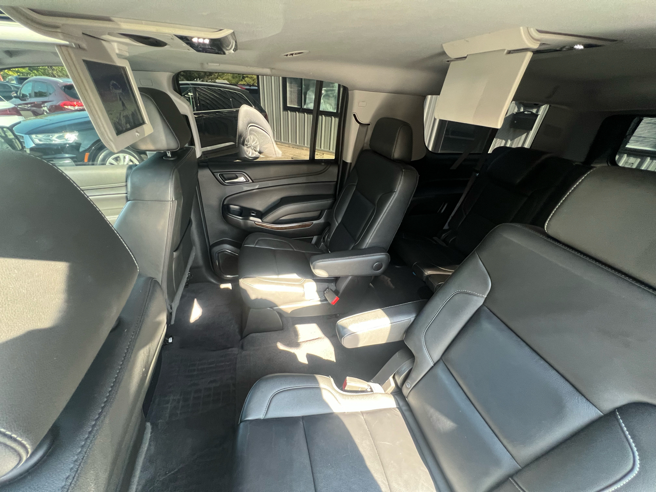 Chevrolet Suburban LT 4WD 2019