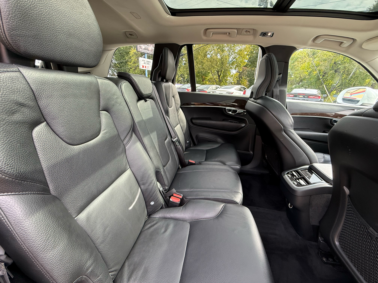 Volvo XC90 T6 Momentum AWD 2019