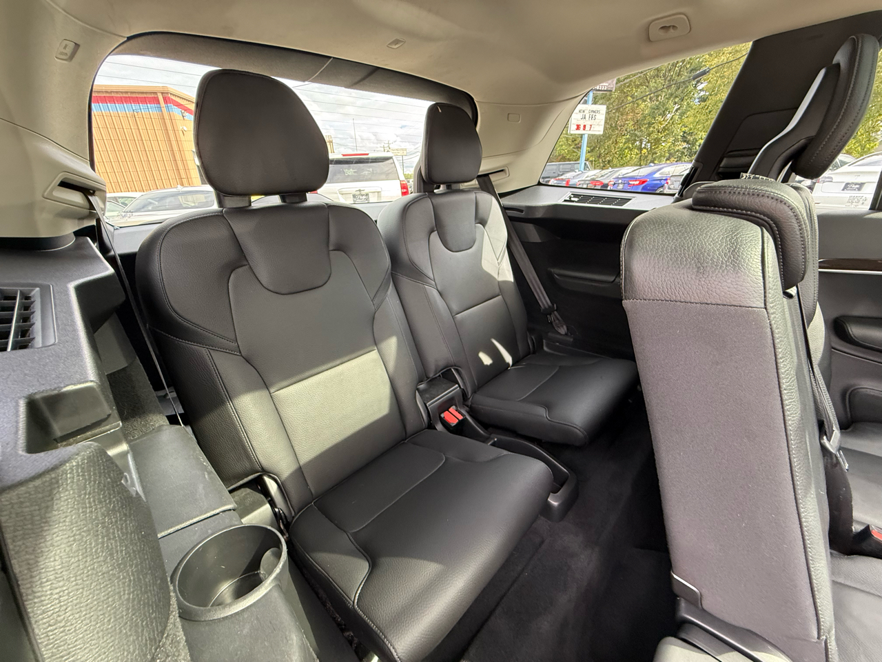 Volvo XC90 T6 Momentum AWD 2019