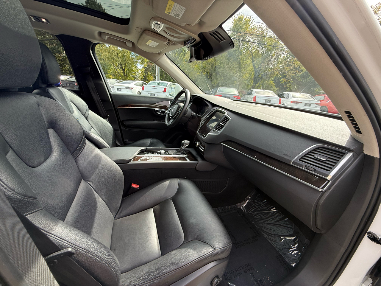 Volvo XC90 T6 Momentum AWD 2019