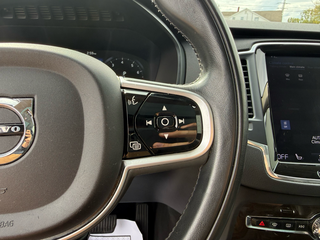 Volvo XC90 T6 Momentum AWD 2019